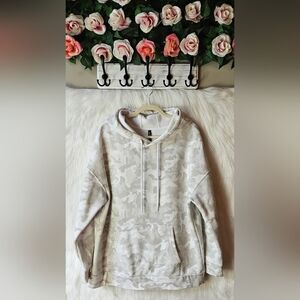 Lazypants Oversized Off-White Camouflage Hoodie